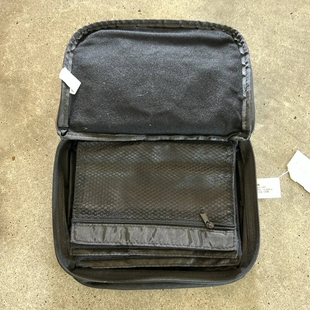 Haunted Mansion Pin Bag Walt‎ Disney World Parks Rare HTF Missing Strap
